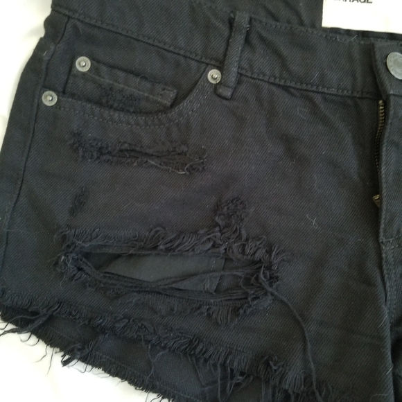 Garage black denim shorts - Picture 4 of 4